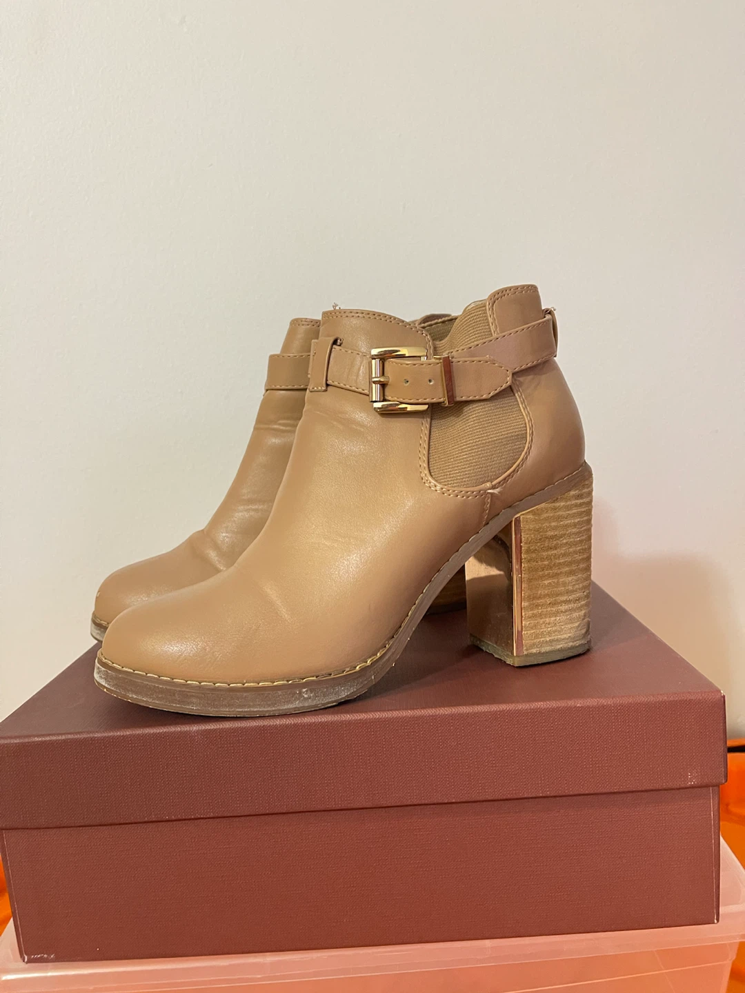 Women’s shoe lot