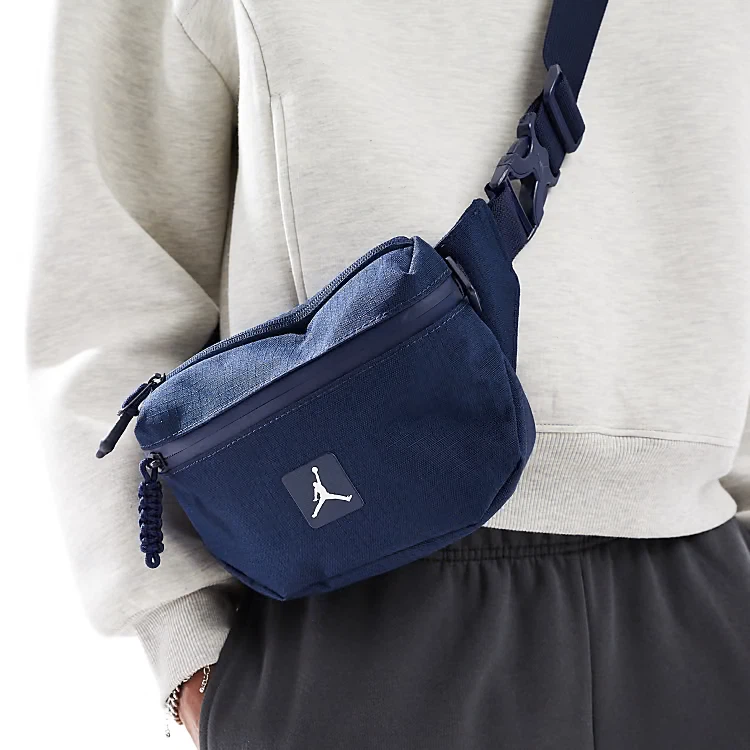 Jordan Navy Blue Crossbody Fanny Pack - photo 2