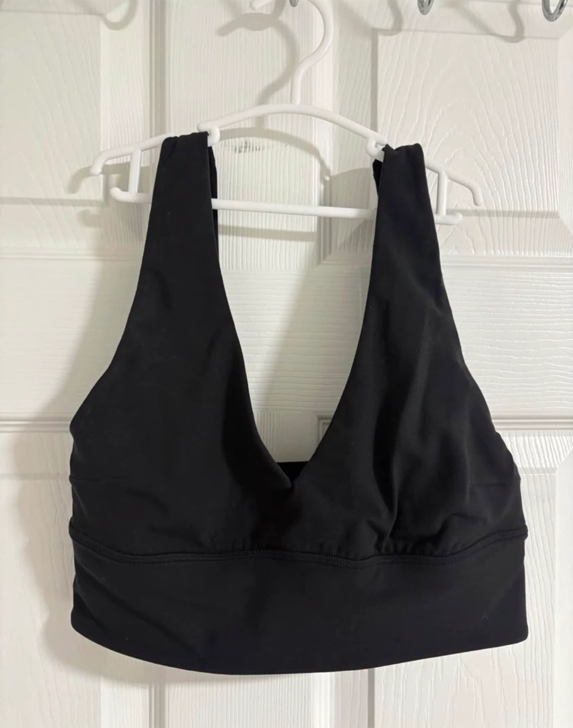 Lululemon sports bra V neck - photo 2