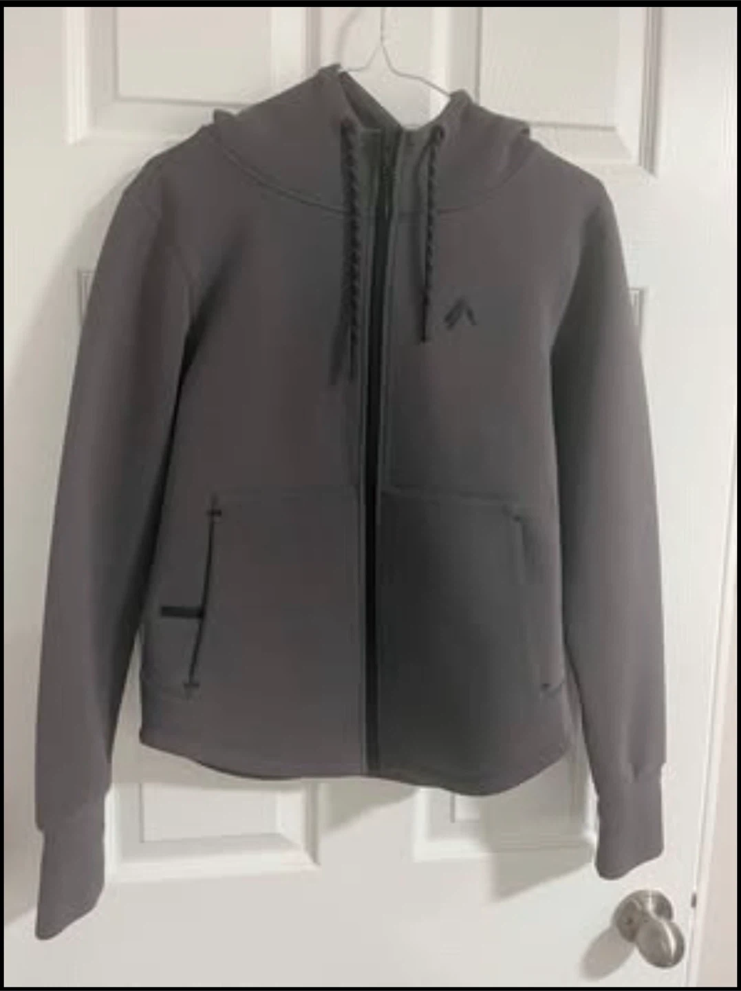 Womens Alphalete ELMTS Jacket / Sweater Medium Charcol Grey