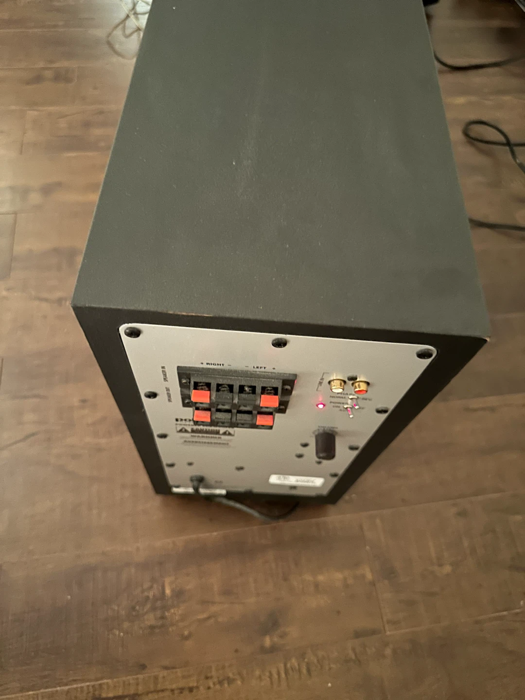 Polk Audio 5.1 Channel Speaker System - photo 2