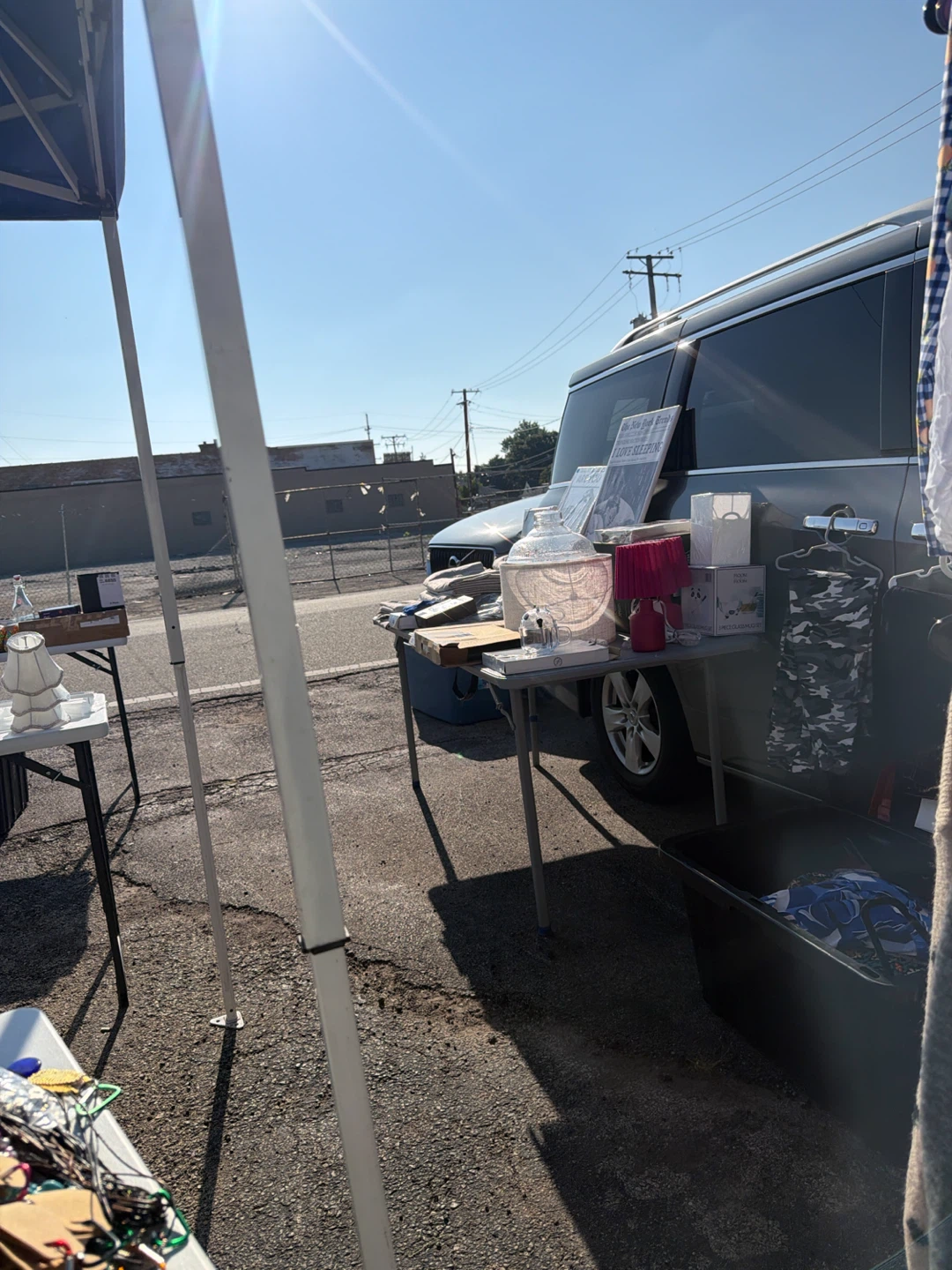 Garage sale today 11241 W Grand Ave Melrose Park IL60164 - photo 3