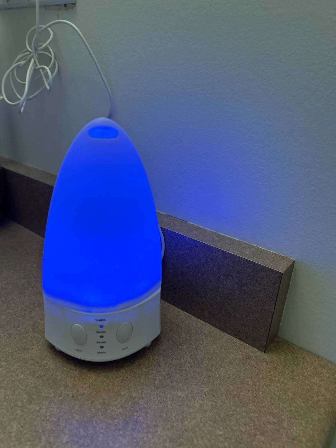 Aroma Diffuser with LED Light - photo 2