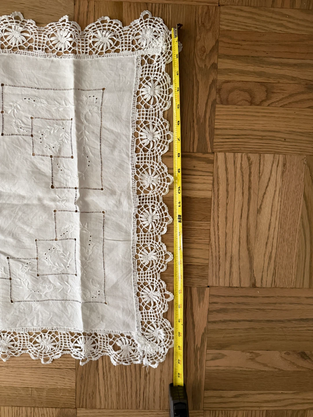Brazilian Embroidered Table Runner with Lace Trim - photo 2