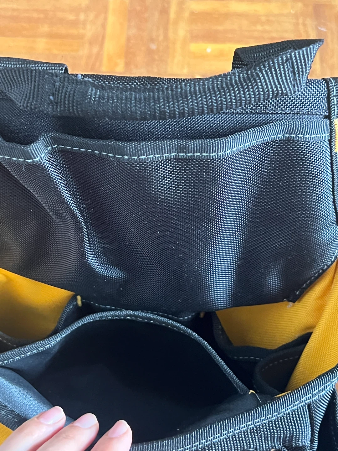 DEWALT Professional Nail & Hardware Pouch - photo 4