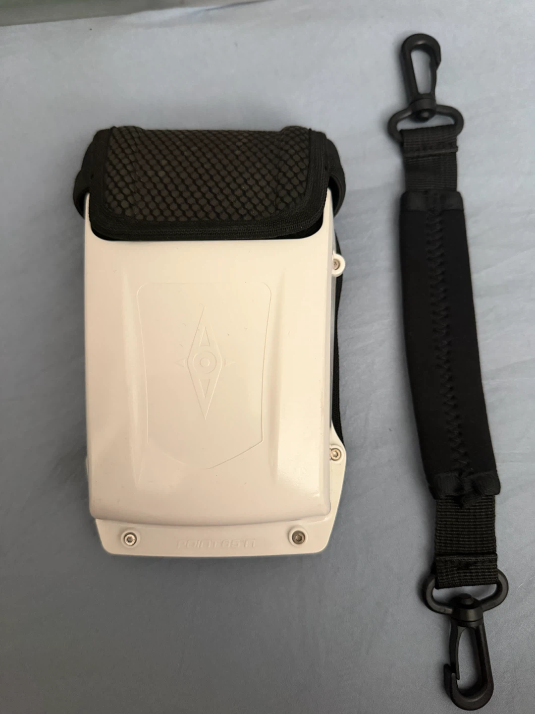 Point 65.n Sweden  hard  Case with Strap