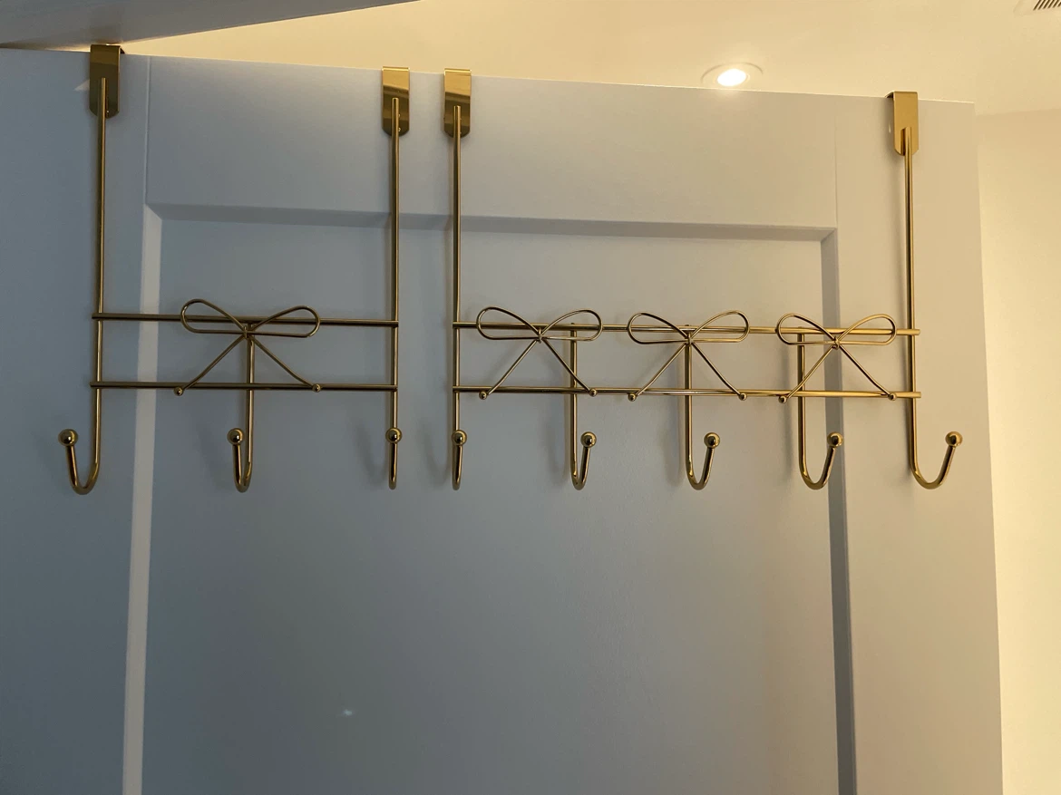 Gold Over-the-Door Hook Rack with Bow Detail - photo 2