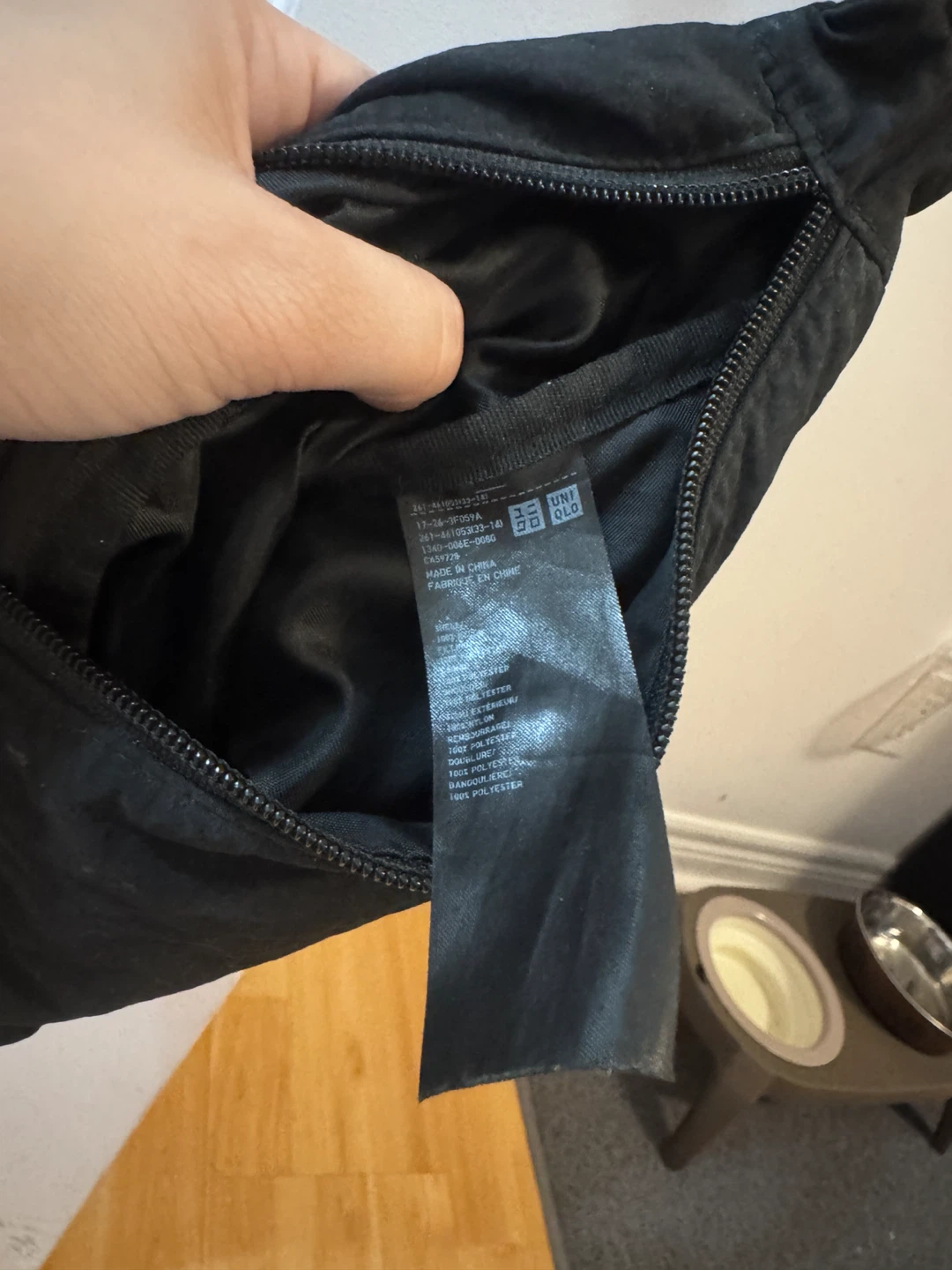 UNIQLO Black Nylon Fanny Pack - photo 2