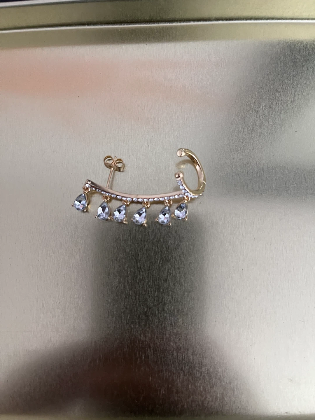 Gold-tone ear cuff with clear charms
