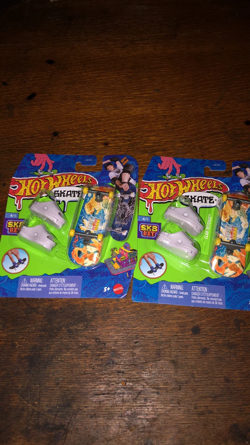 Hot Wheels Skate Tony Hawk Sk8 Bit Fingerboard