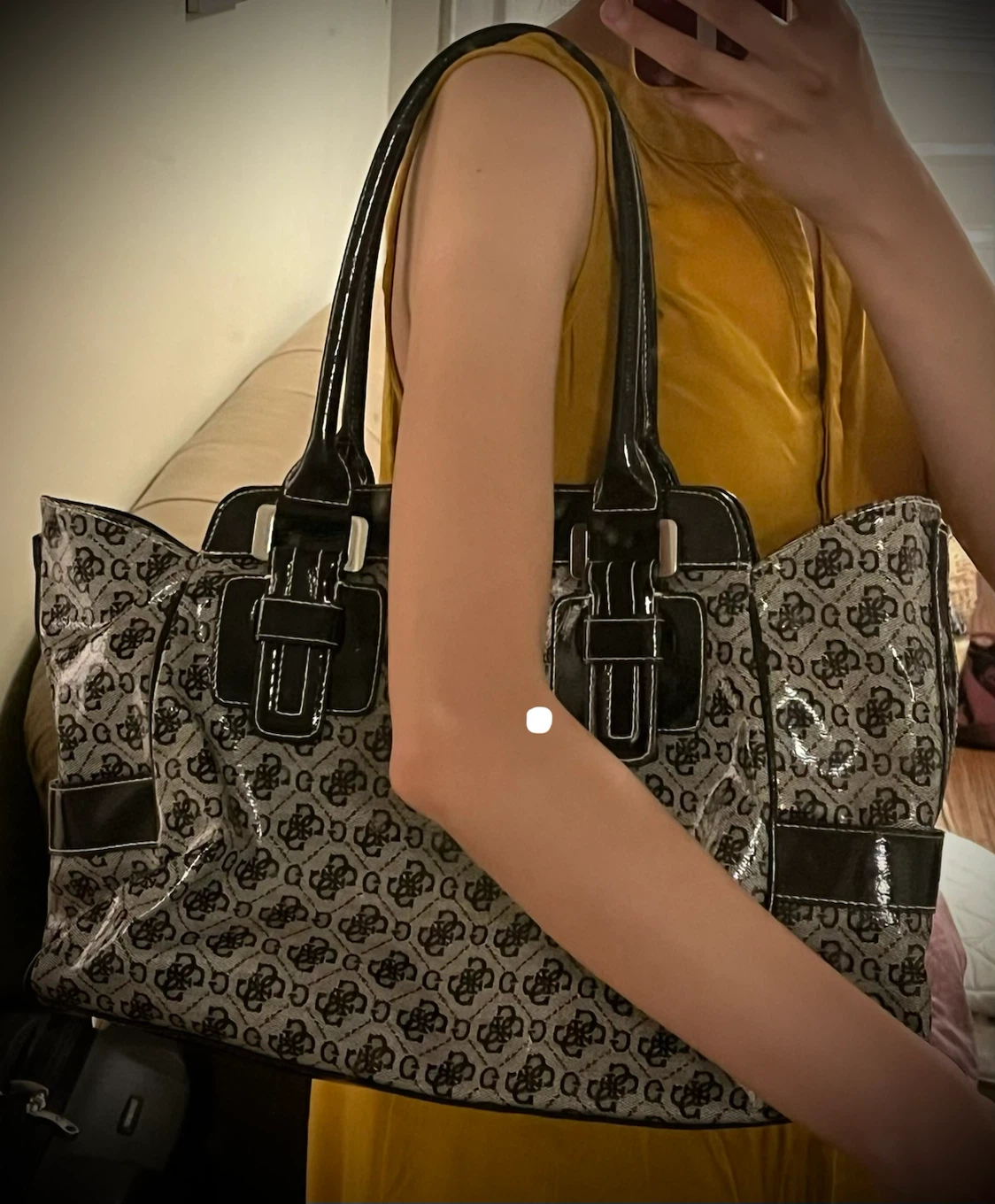 👜 Guess Tote Bag - photo 3