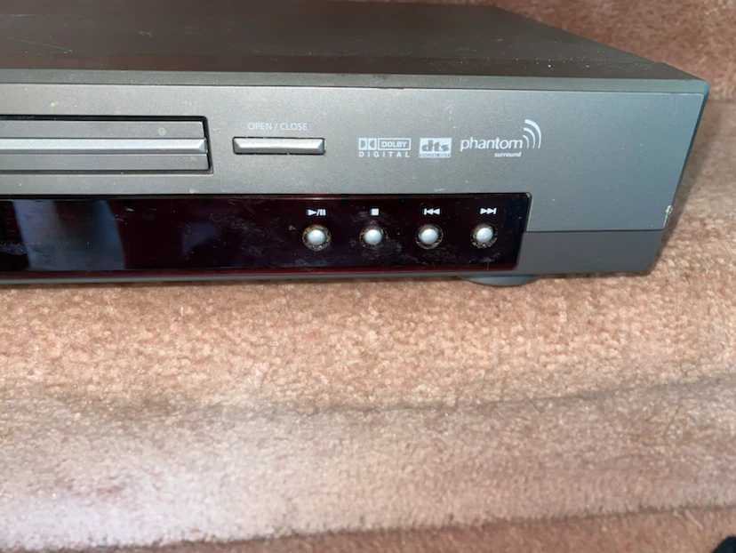 Samsung DVD/CD/MP3 Player - photo 3