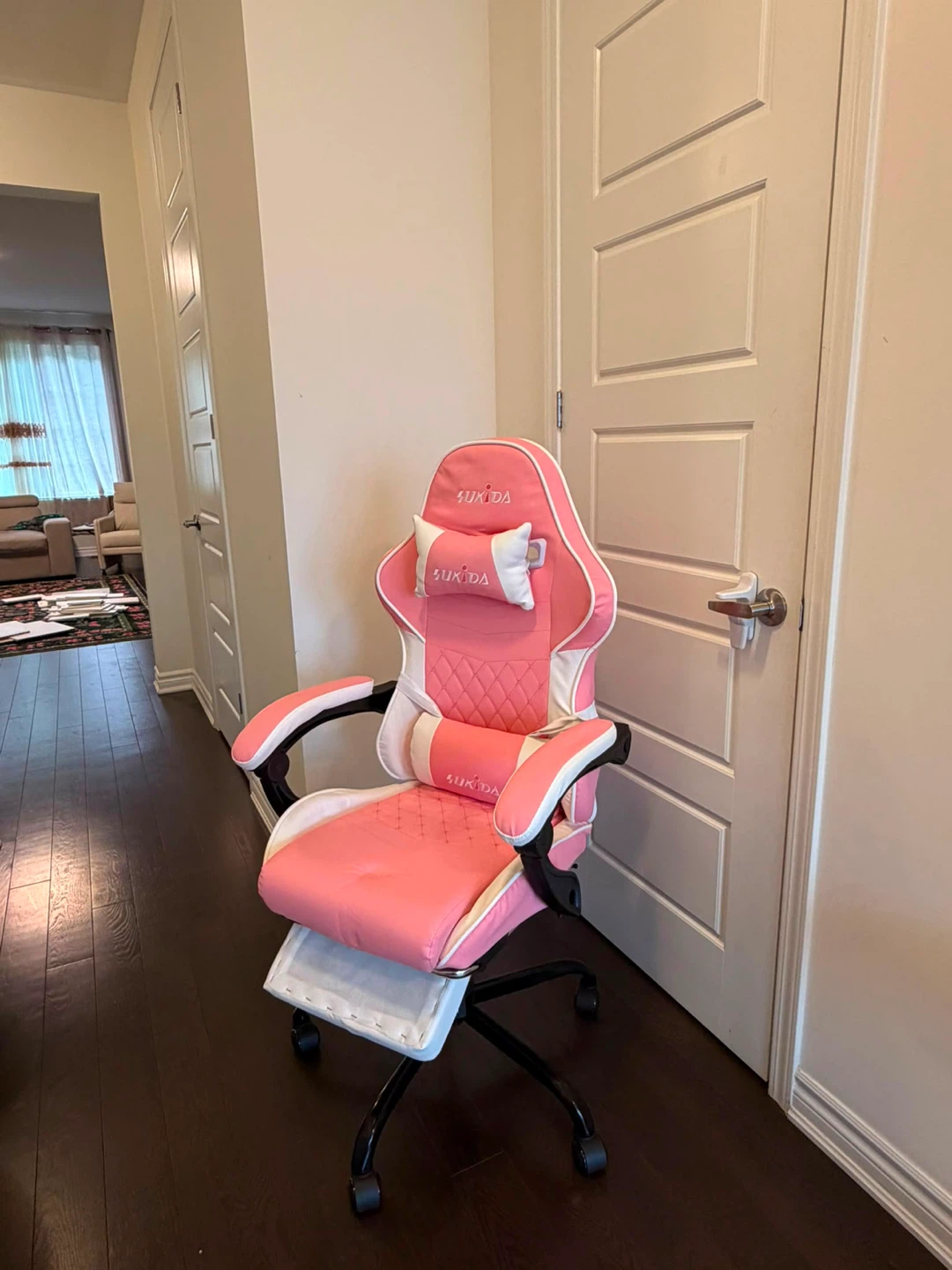 Pink Gaming Chair with Footrest