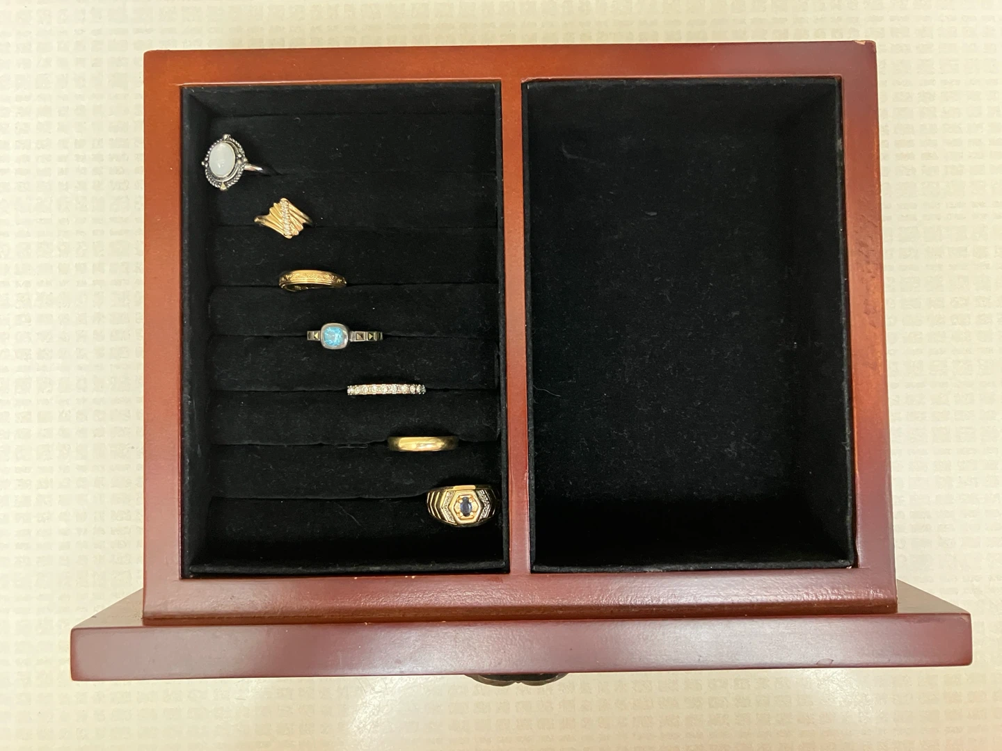 Bombay Jewellery Box - photo 5