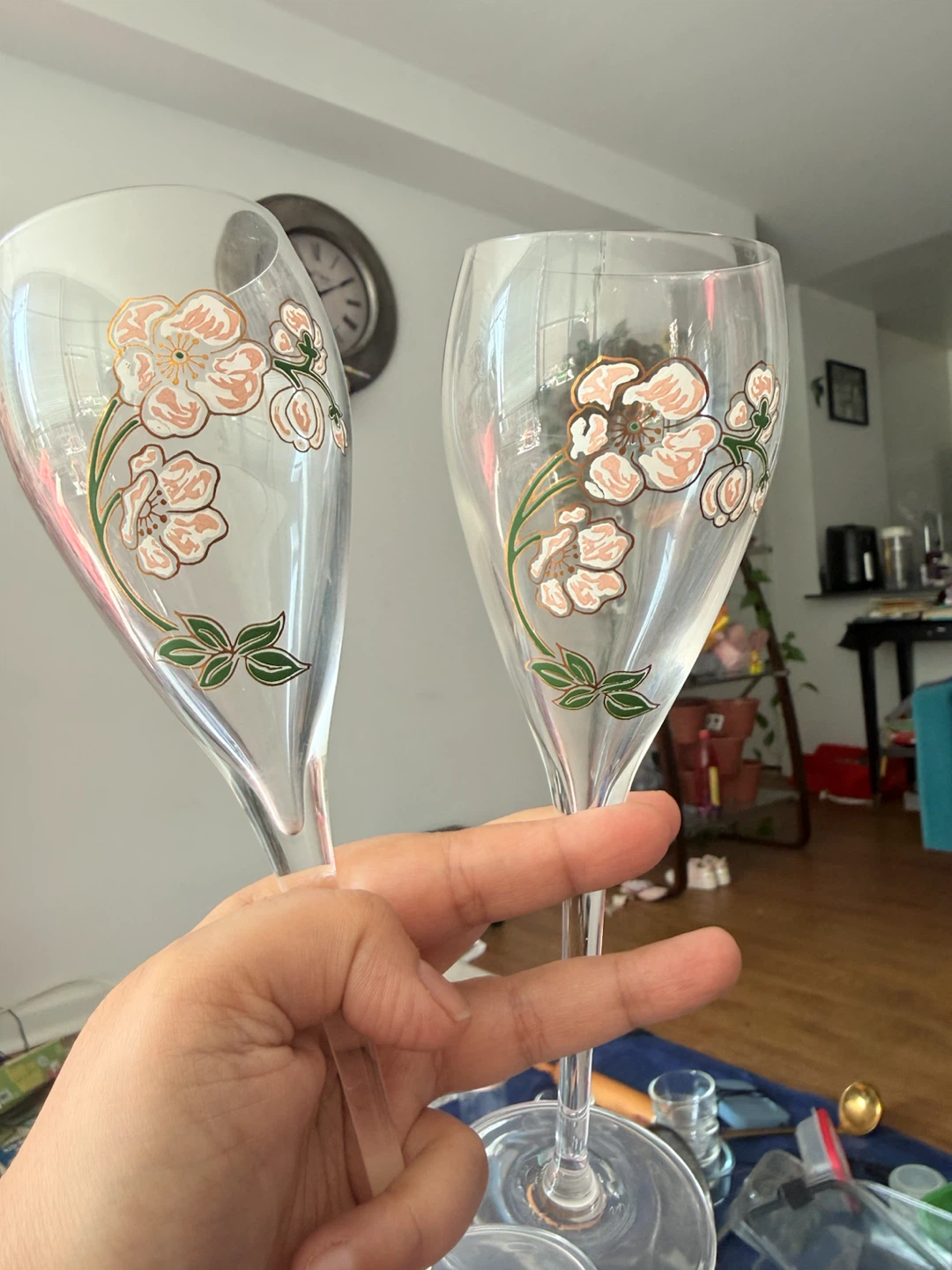 Champagne glasses, unused. Free bottle opener - photo 2
