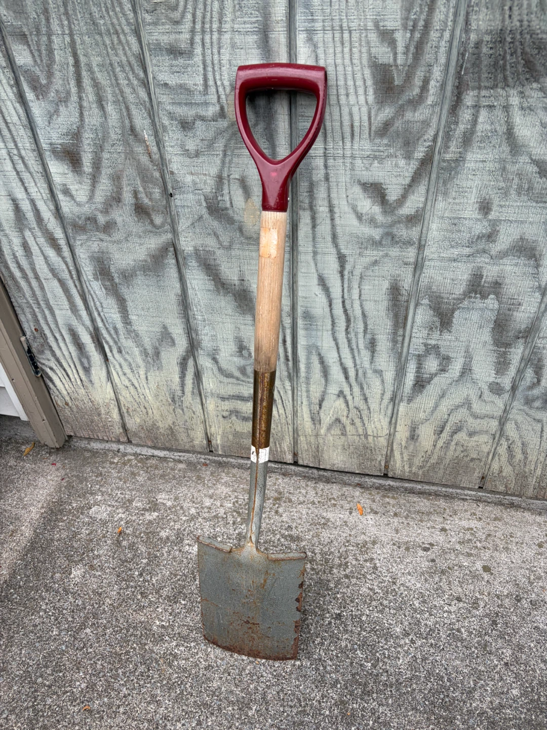 Spear & Jackson Garden Spade Shovel with D-Grip Handle - photo 3