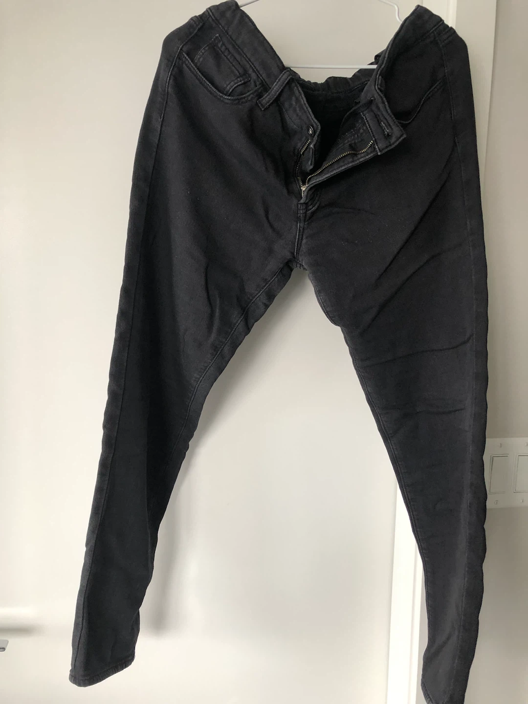 UNIQLO Stretchy Jeans [M]