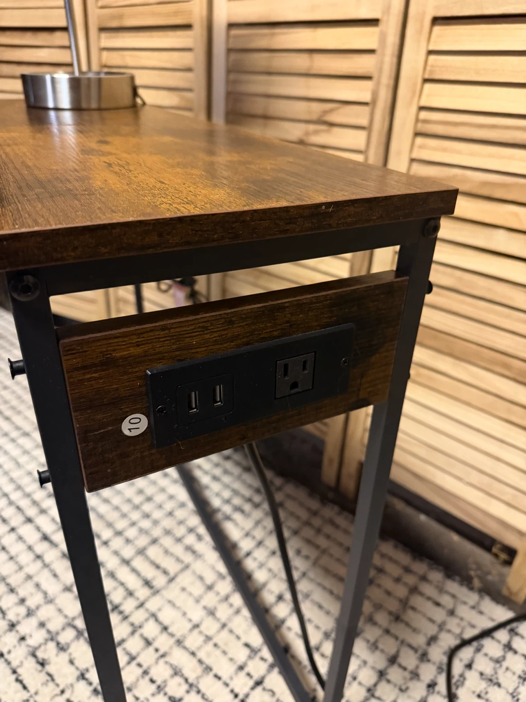 Console table with outlets - photo 4