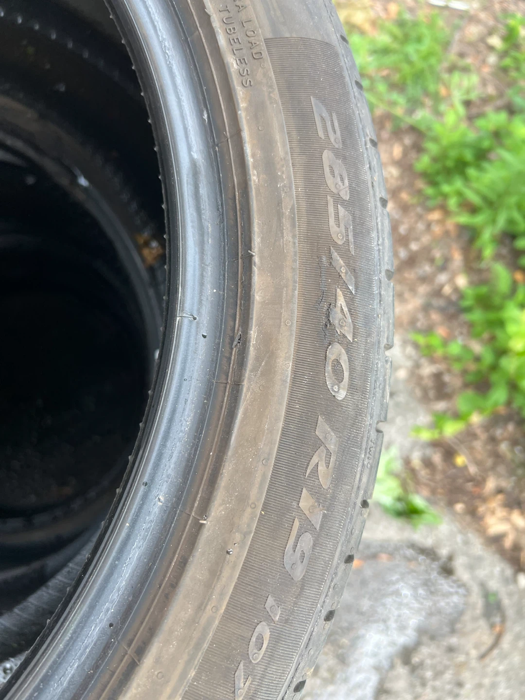 2021 manufacturer date Pirelli PZero tires used on Tesla Model S