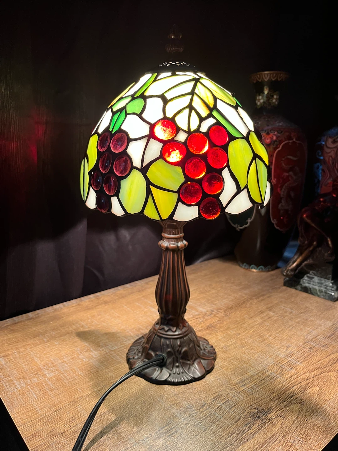 Stained Glass Grape Accent Lamp