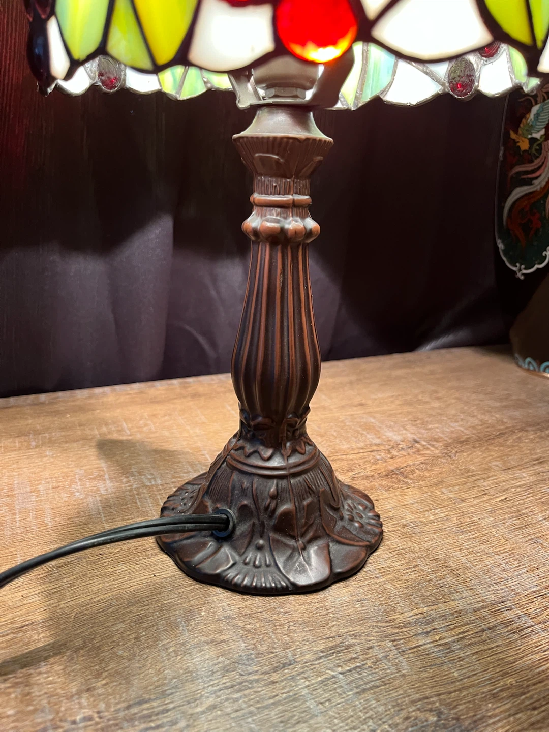 Stained Glass Grape Accent Lamp - photo 3