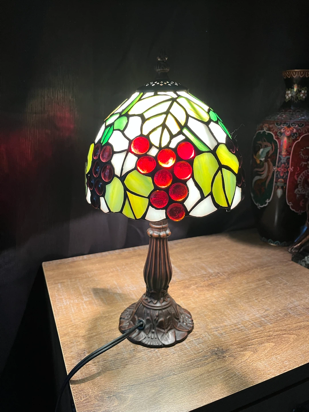 Stained Glass Grape Accent Lamp - photo 5