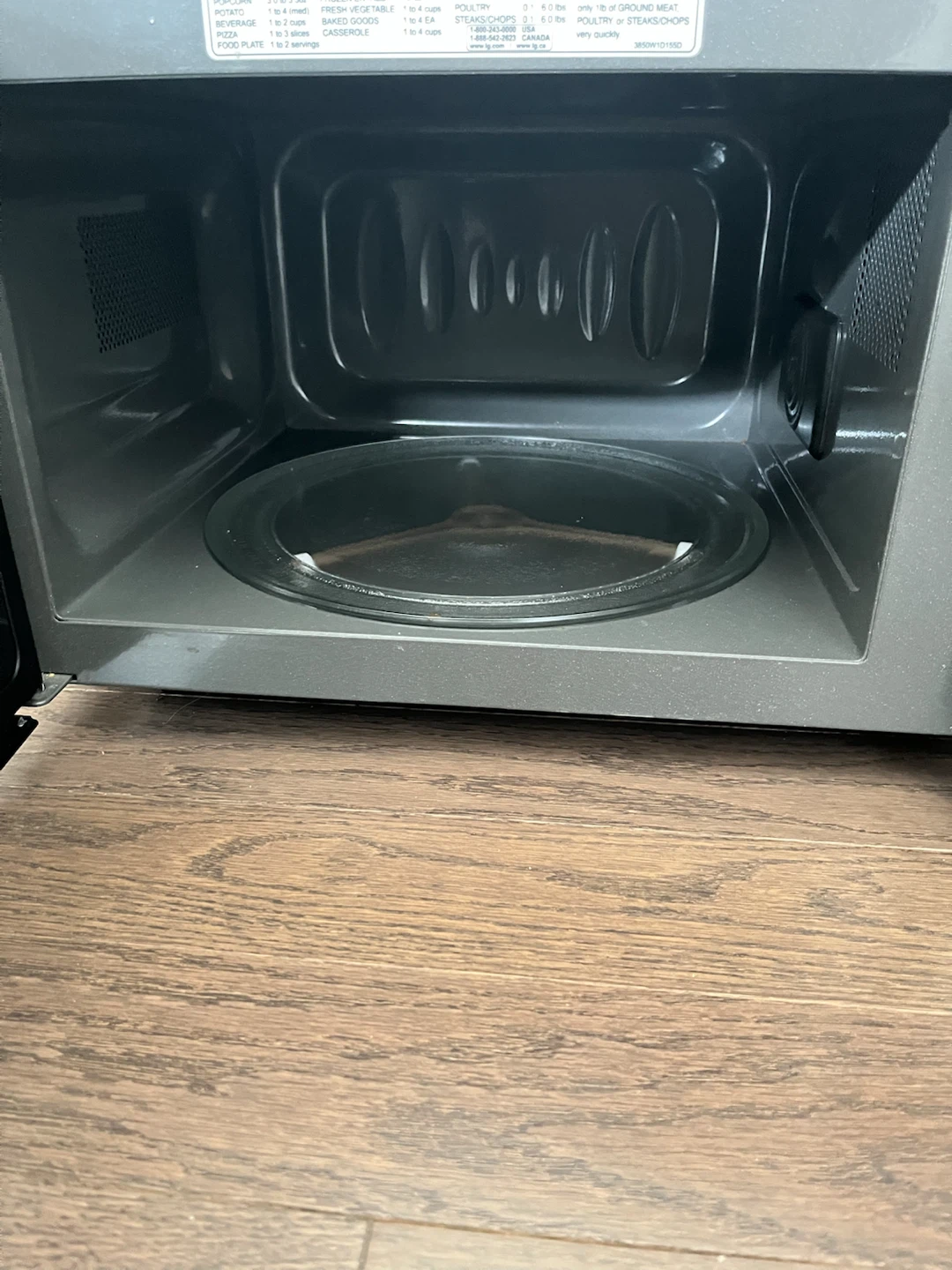 LG Stainless Steel Countertop Microwave - photo 2