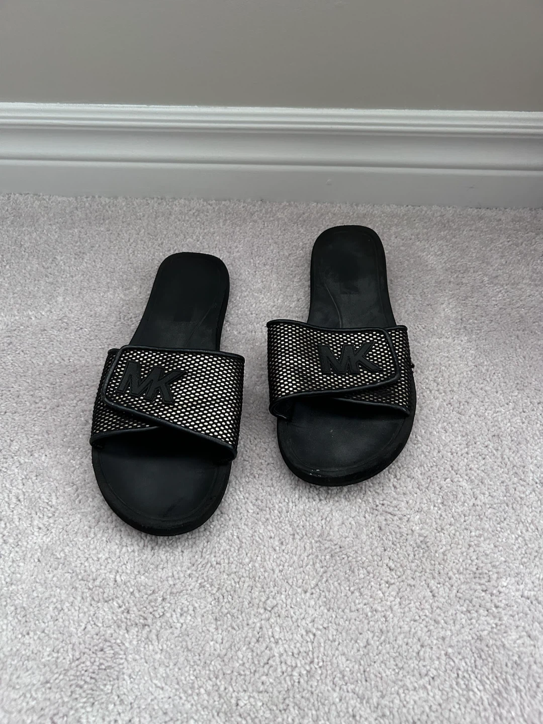 Michael Kors MK Slide Sandals size 7