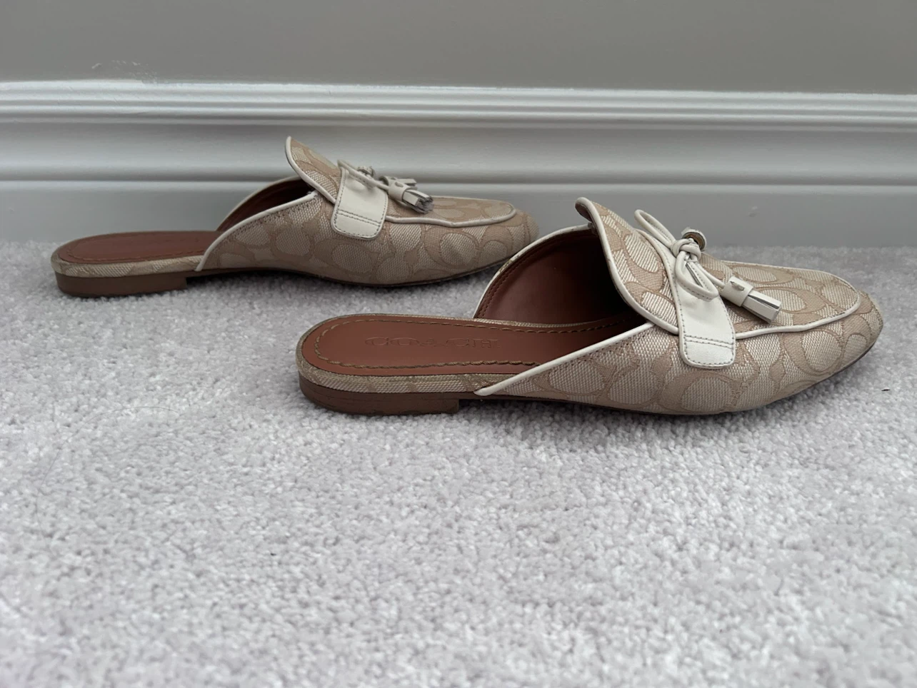 Coach Signature Mule Flats size 7.5 - photo 2
