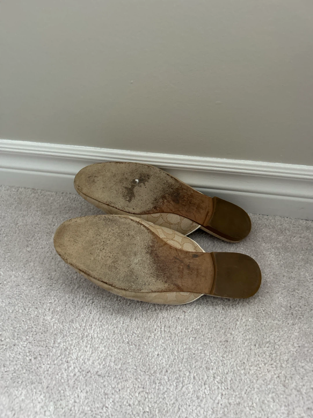 Coach Signature Mule Flats size 7.5 - photo 4