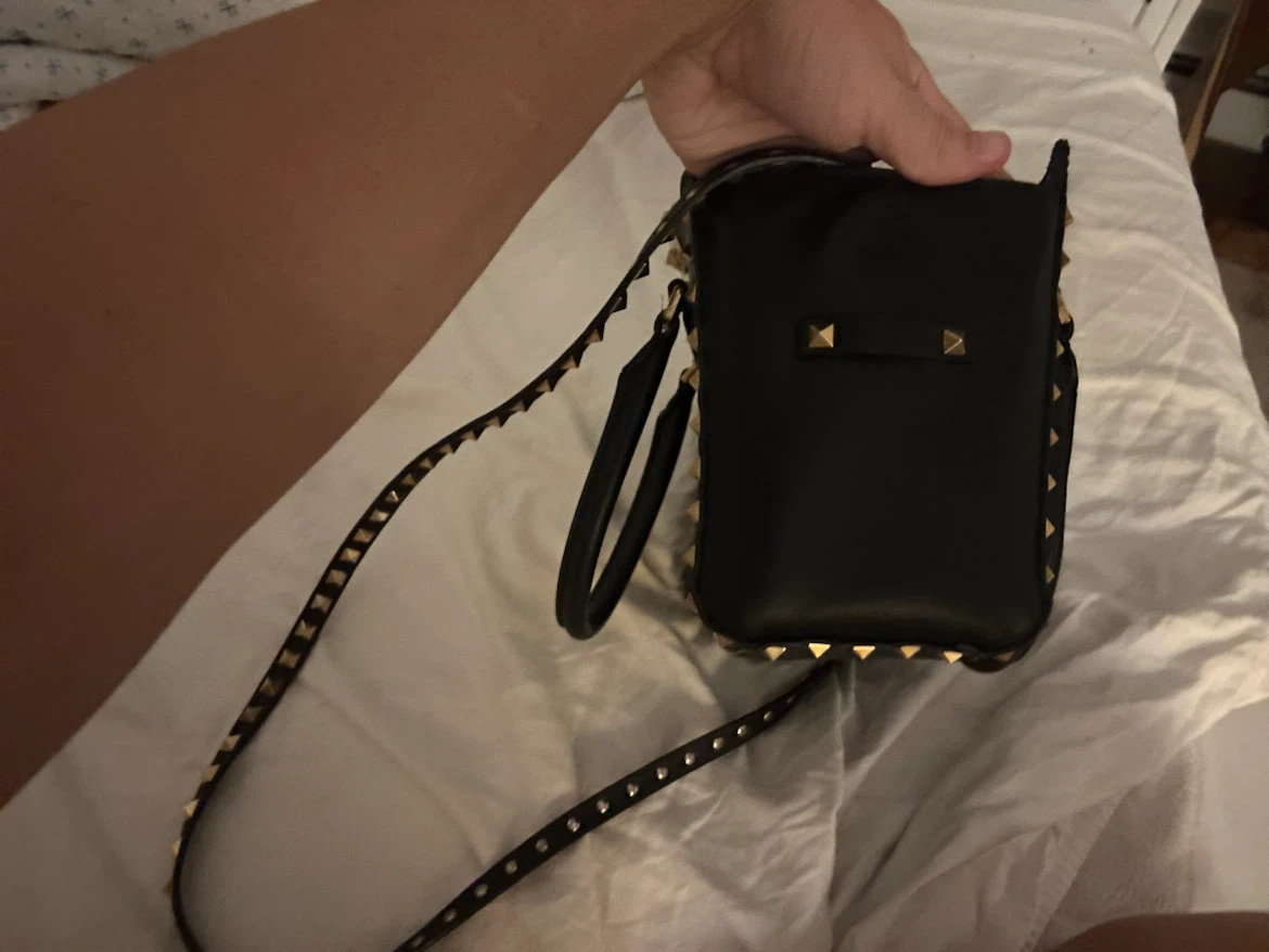 Valentino Garavani Rockstud Black Leather Shoulder Bag - photo 4