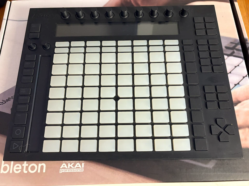 Ableton Push 1 Controller by Akai Professional with Original Box - photo 5