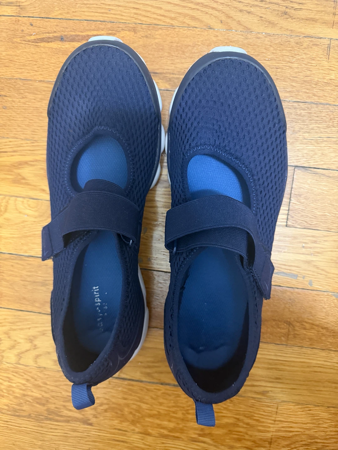 Easy Spirit Navy Mary Jane Shoes - photo 2