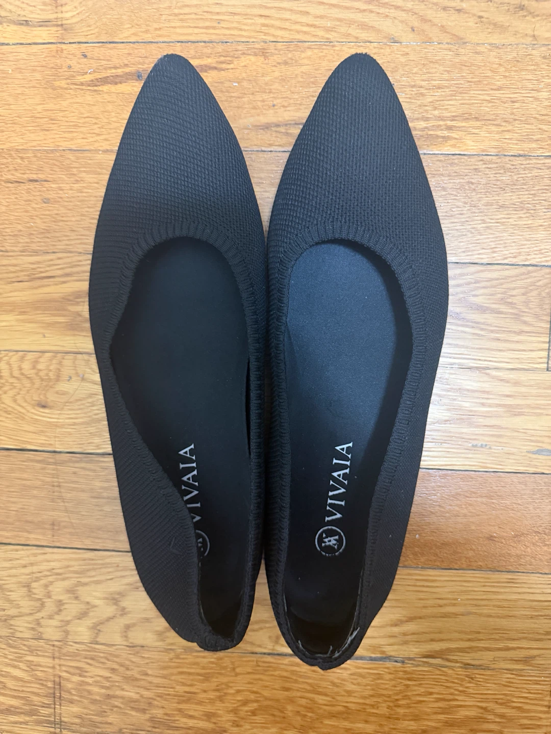 VIVAIA Black Pointed Toe Knit Flats