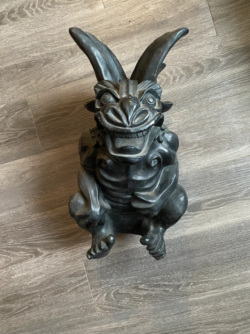 Gargoyle Statue - photo 4
