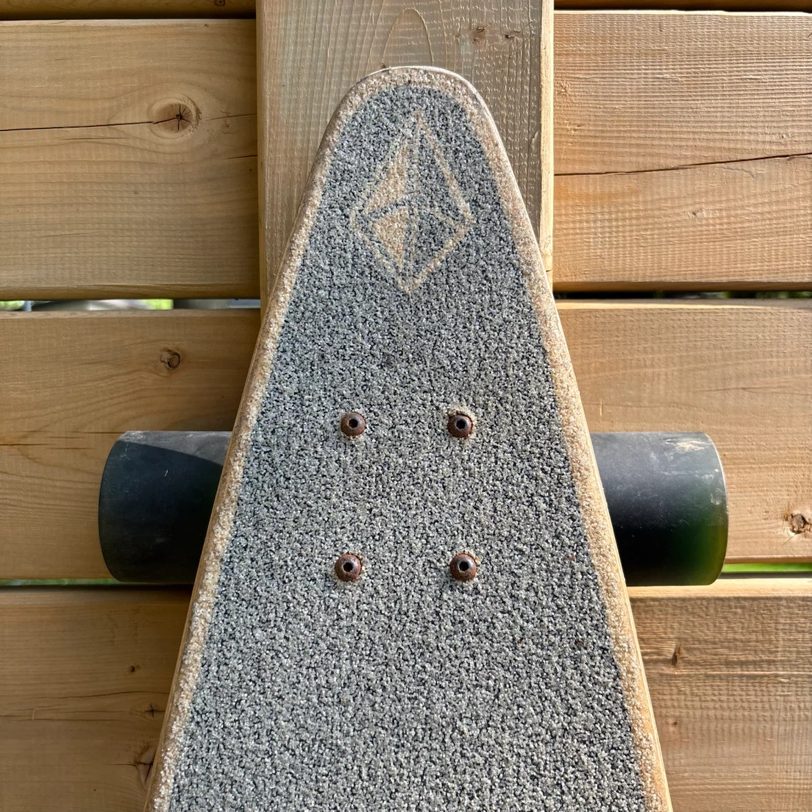 Apollo Longboard — Mercer Wheels, Custom Lion Geaphic - photo 5