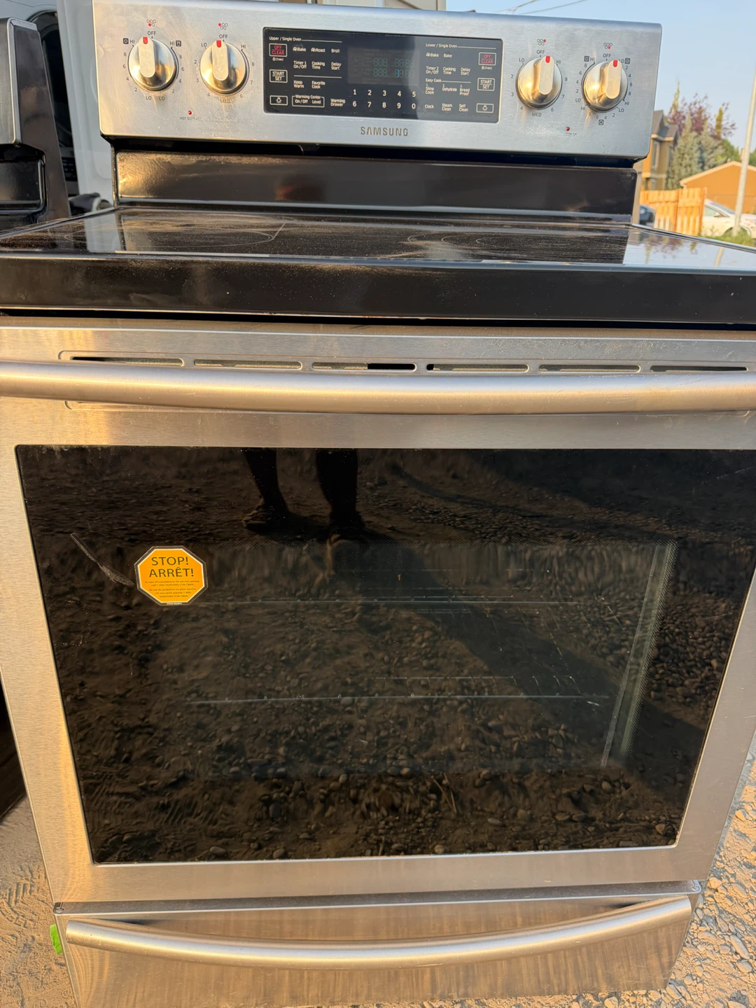 Samsung Electric Range with Oven