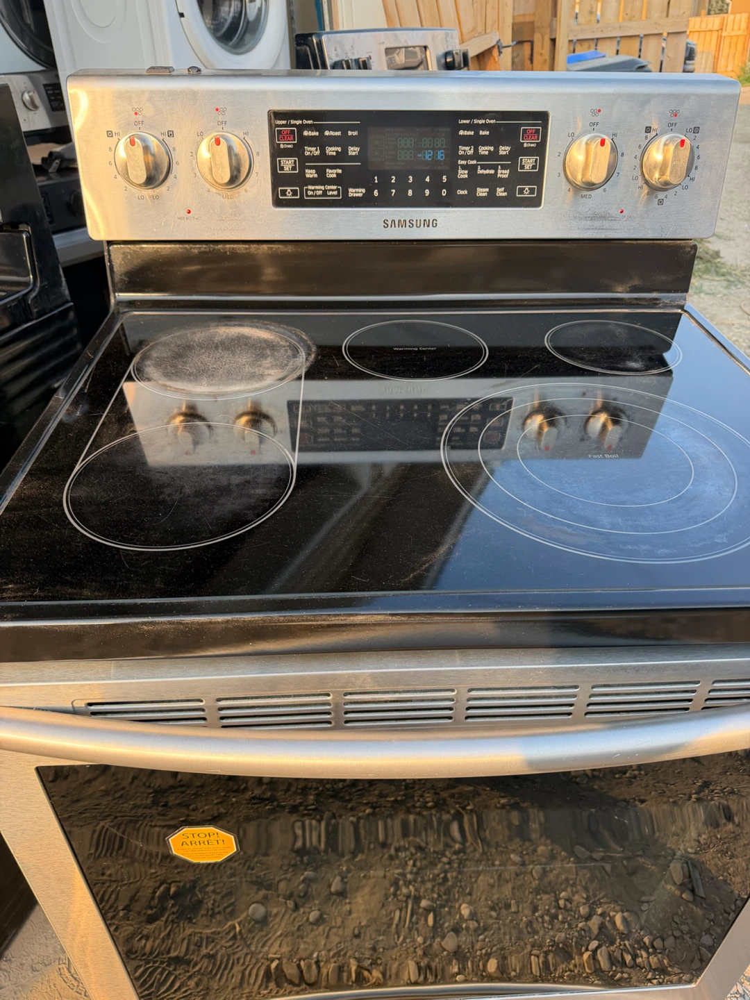 Samsung Electric Range with Oven - photo 2