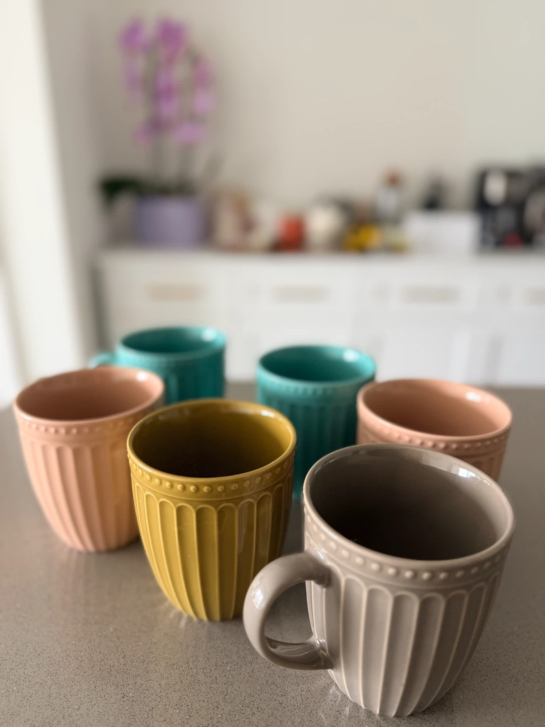 Set of 6 Embossed Mugs