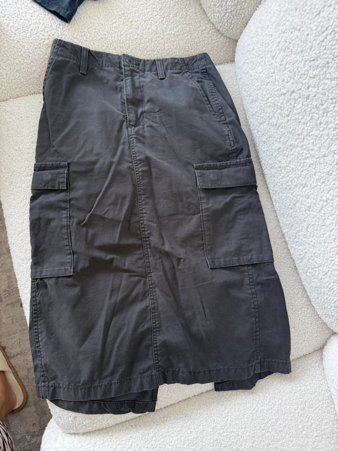 Levi's Black Cargo Skirt