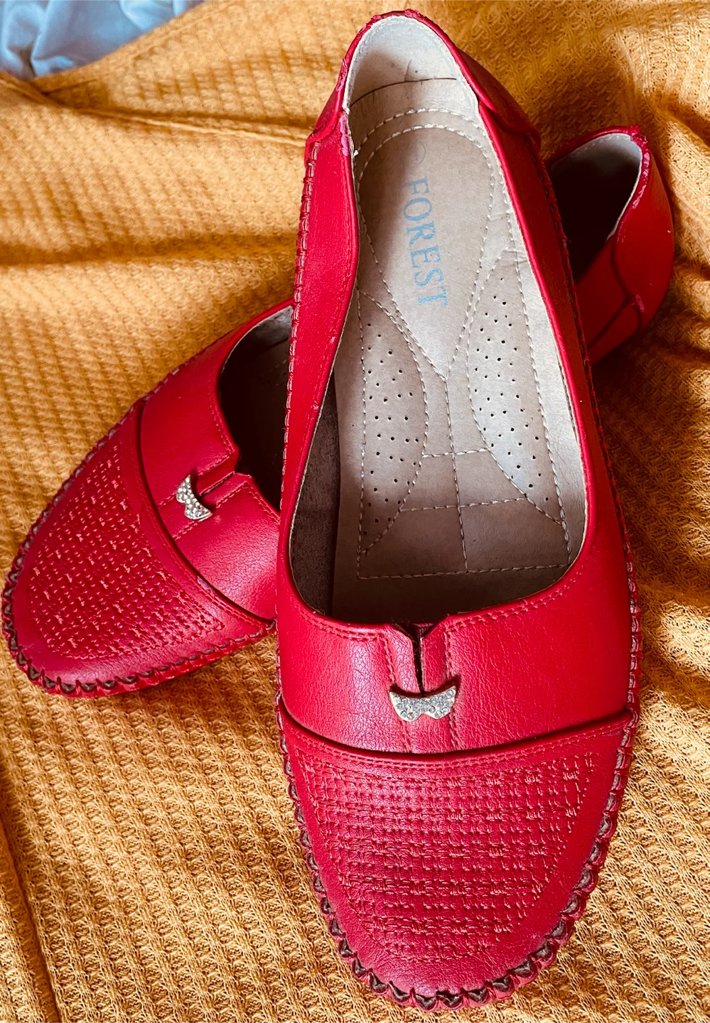 FOREST Red Ballet Flats