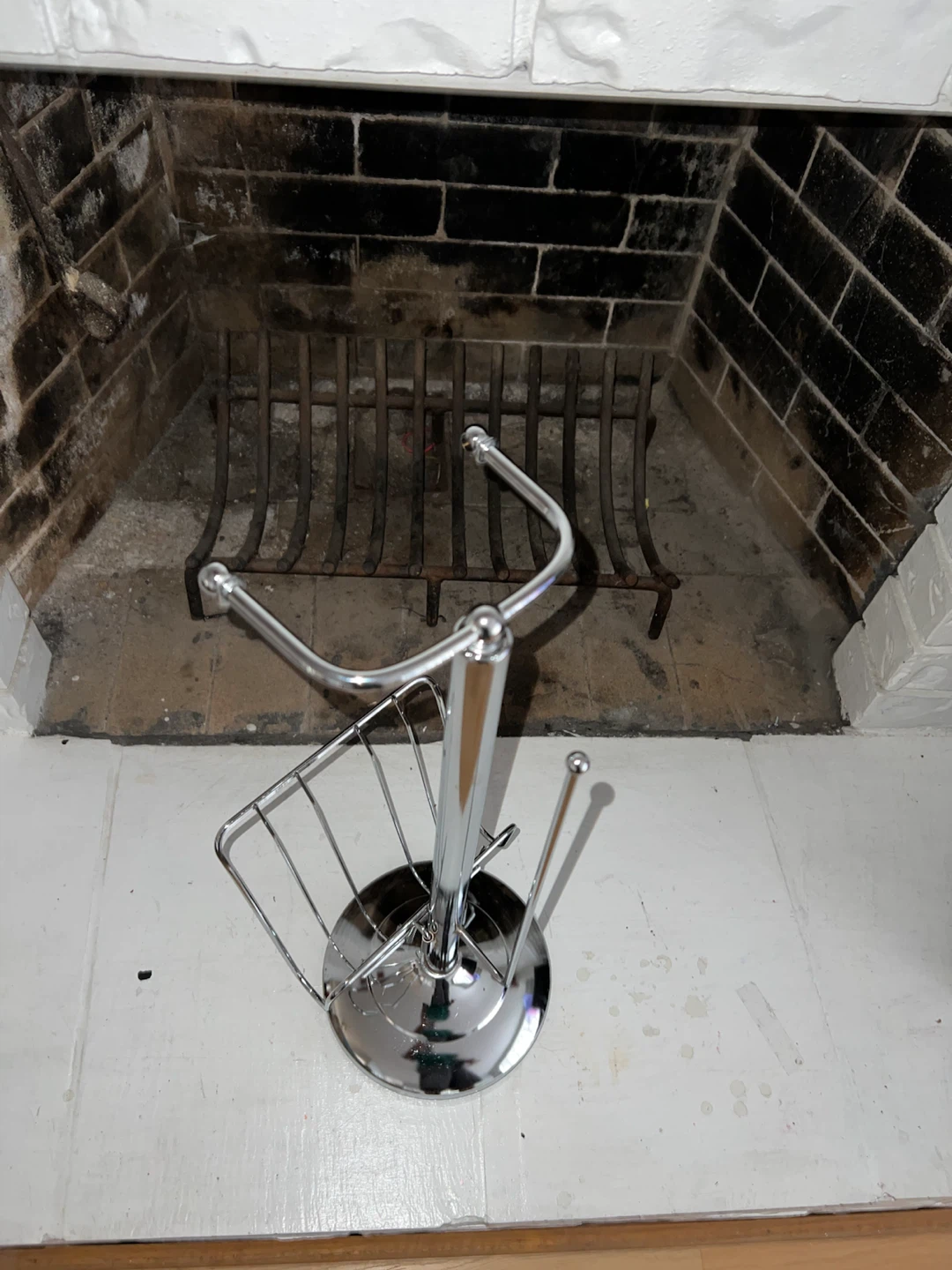 Chrome fireplace tool set with magazine rack - photo 3