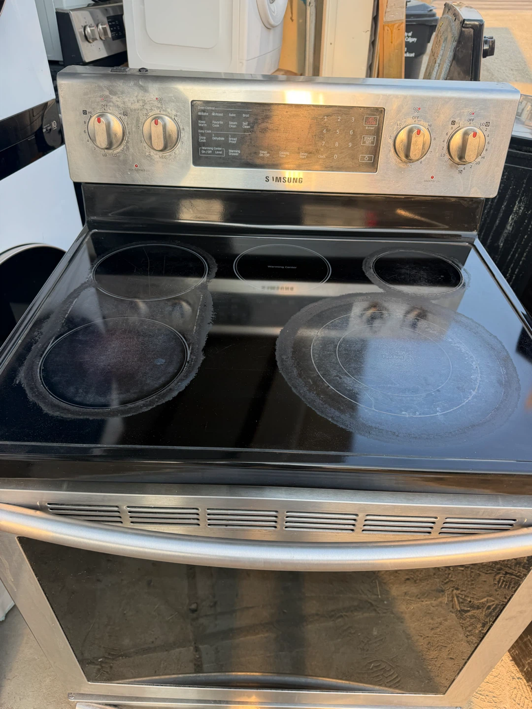 Samsung Electric Range - photo 2