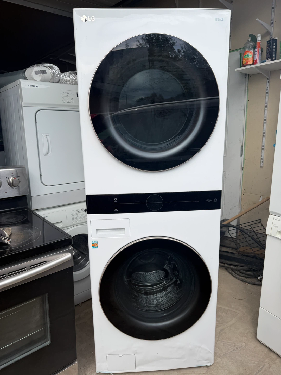 LG ThinQ Washer and Dryer Combo