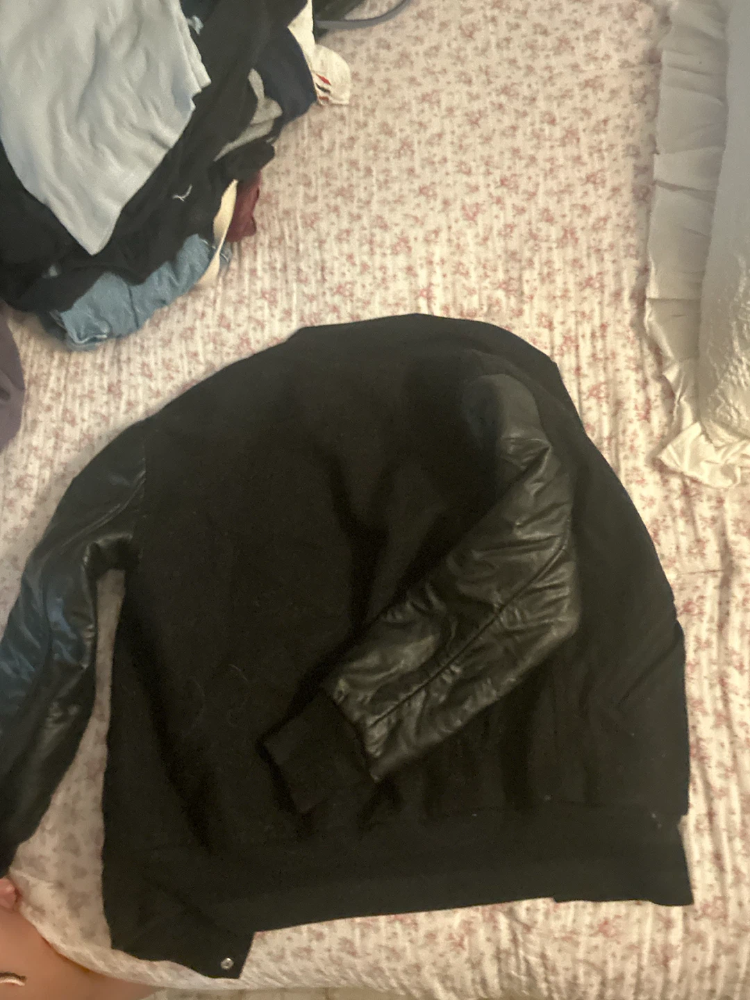 Artiza Black Varsity Jacket with Faux Leather Sleeves - photo 2