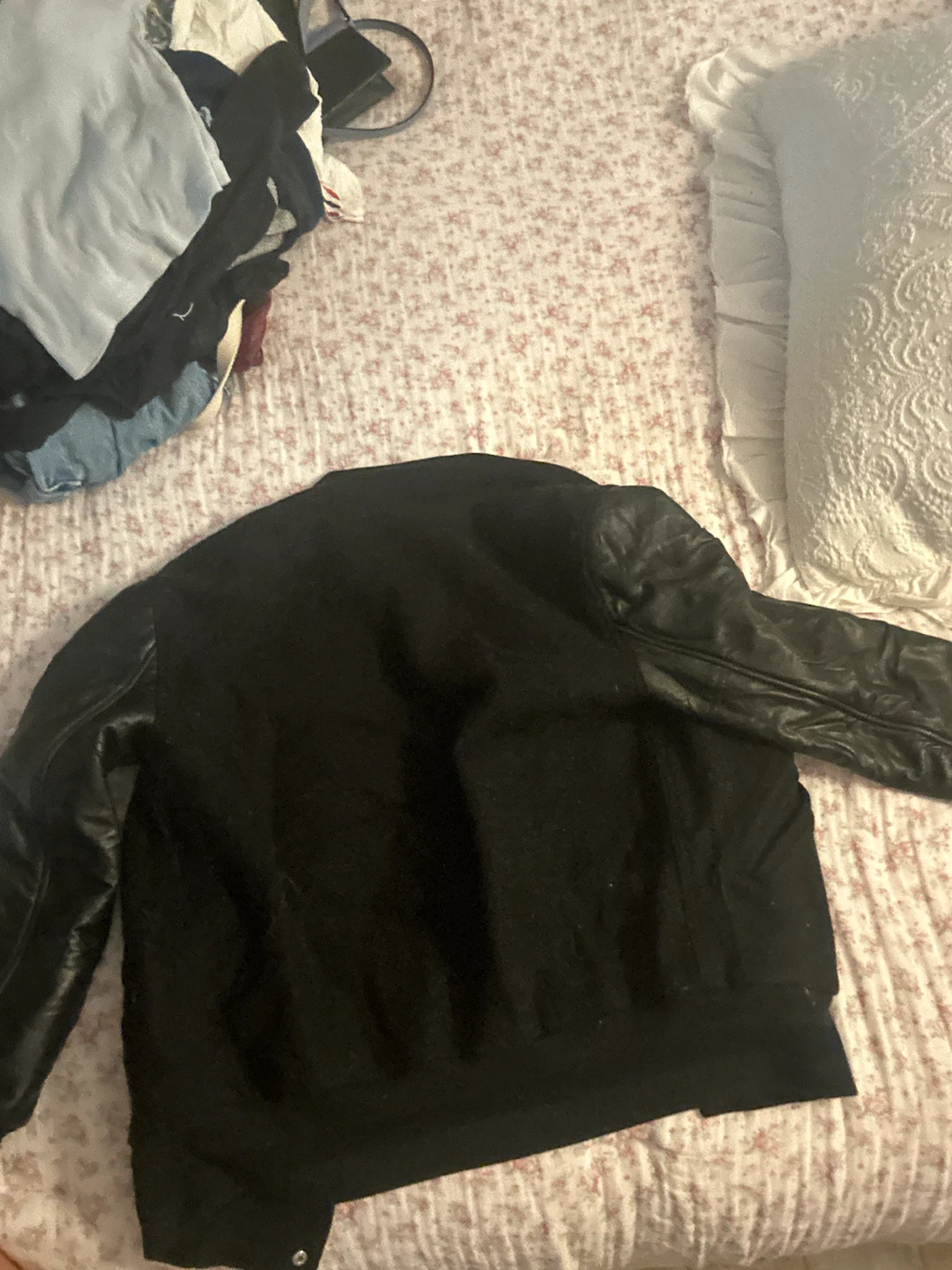 Artiza Black Varsity Jacket with Faux Leather Sleeves - photo 3