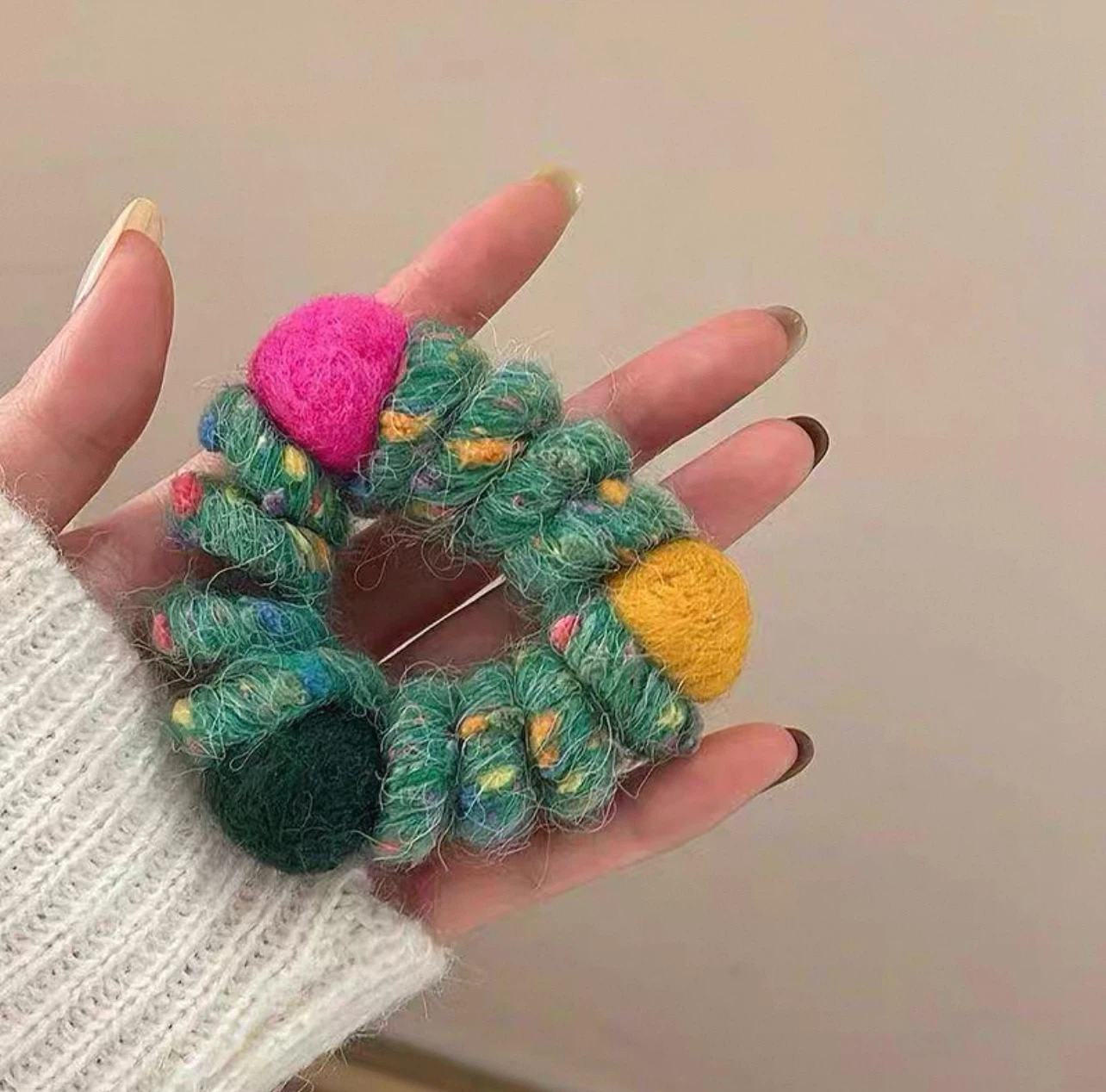 🆕Felt Ball Wool Hair Scrunchies Set 🧶✨ - photo 3