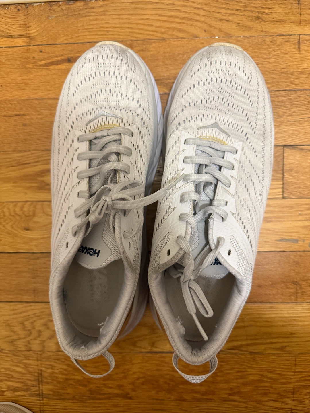 Hoka One One Arahi 4 Women's Running Shoes