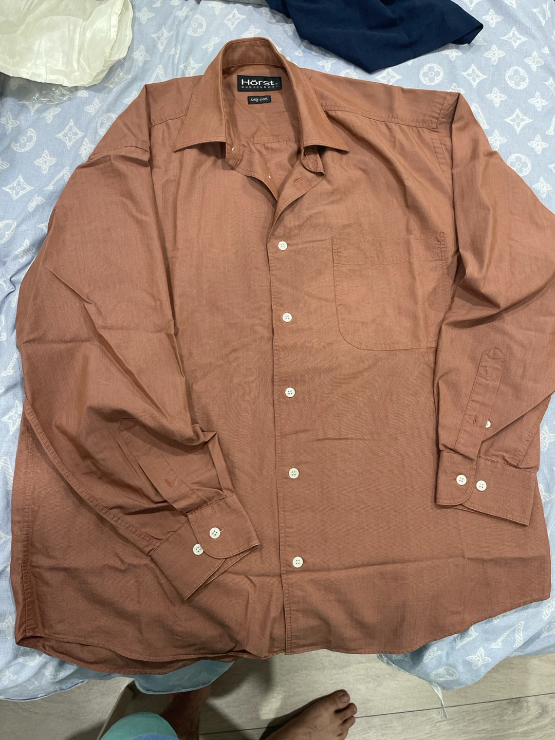 Bundle of 5 Men's Dress Shirts