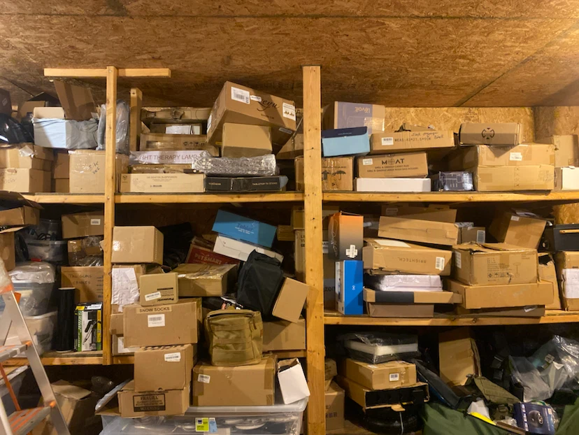 GARAGE SALE! - photo 3